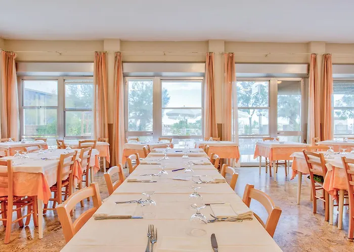 Hotel Delle Nazioni Valentini Family Village 3*